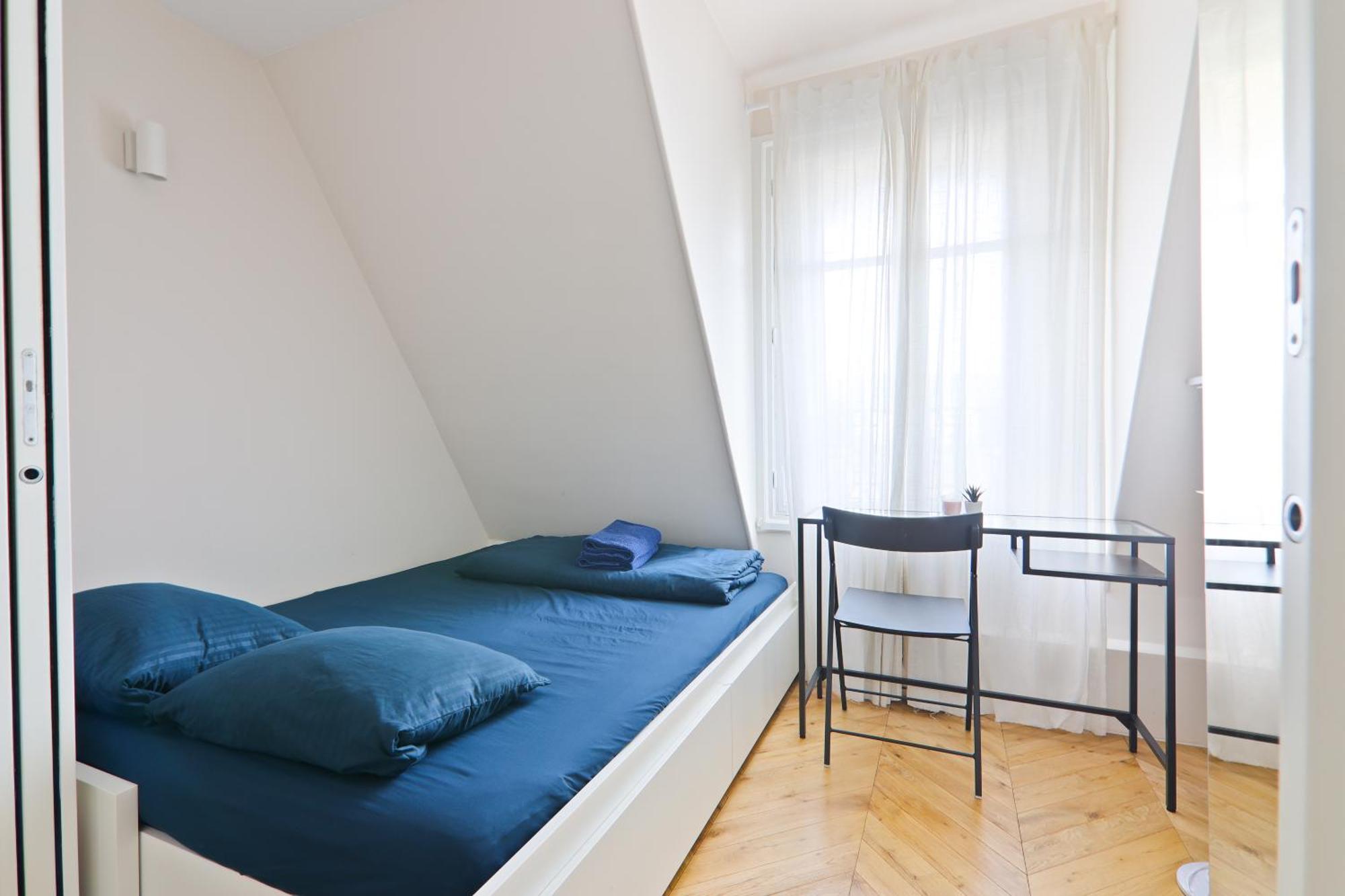 Apartment Quartier Rue De La Paix Free Netflix Paris